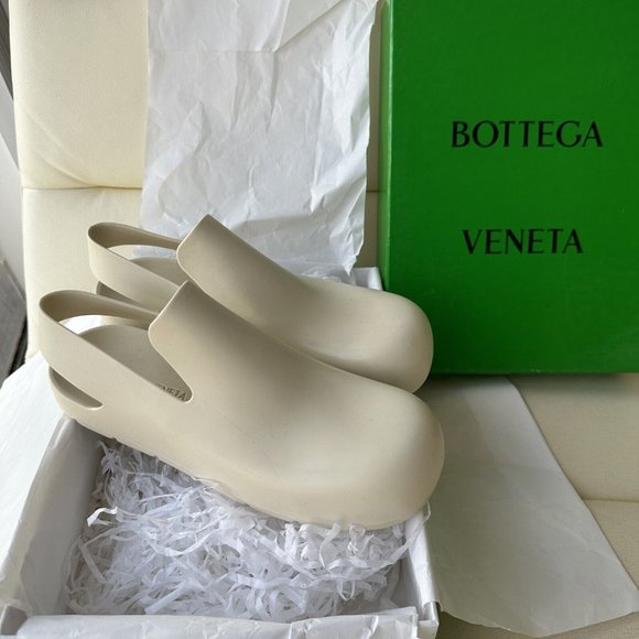 NEW BOTTEGA VENETA PUDDLE SANDALS SLINGBACK RUBBER Sea Salt Beige White 39 US 9 - Picture 9 of 9